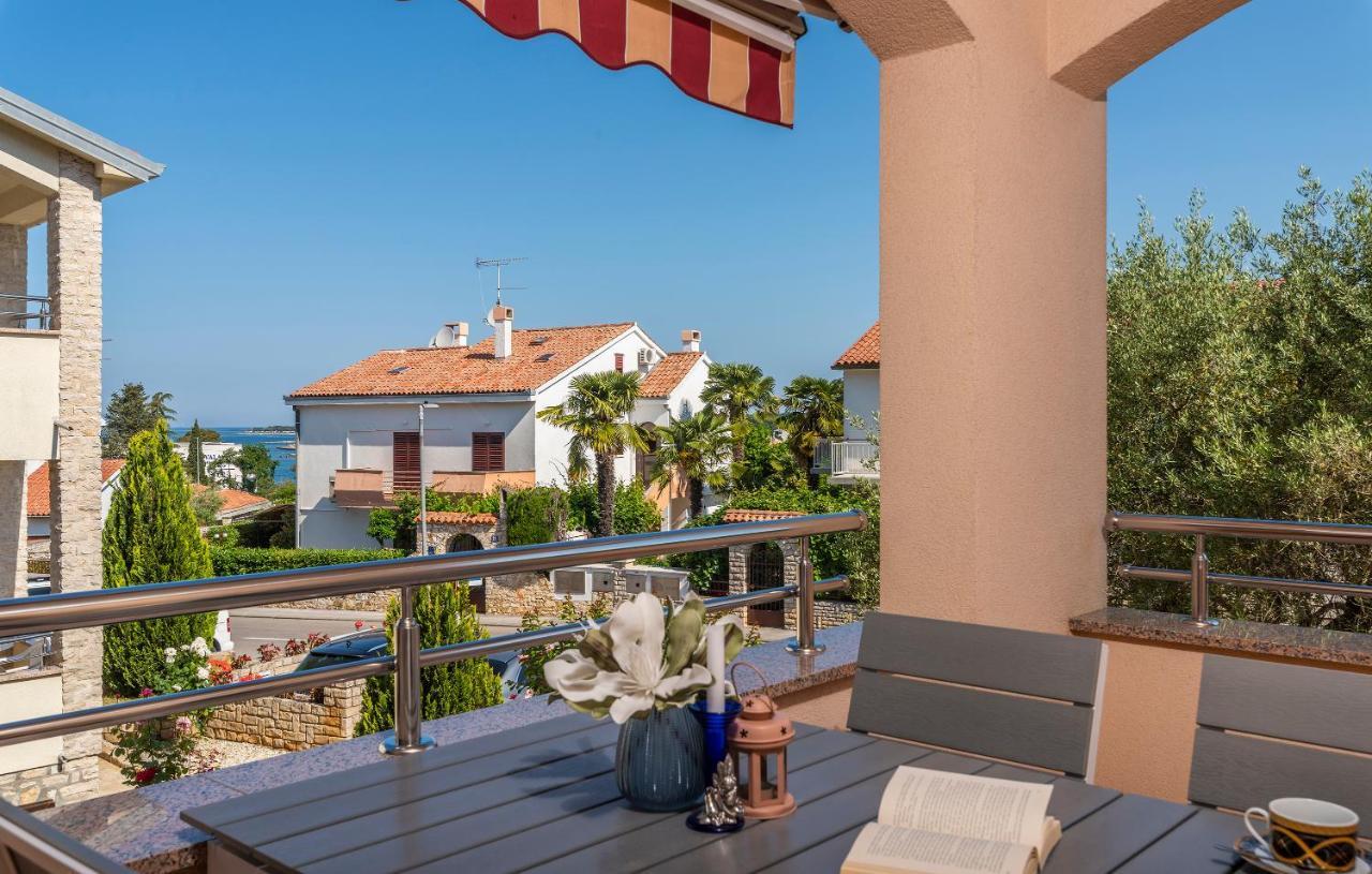Apartments Villa Ana Пореч Екстер'єр фото