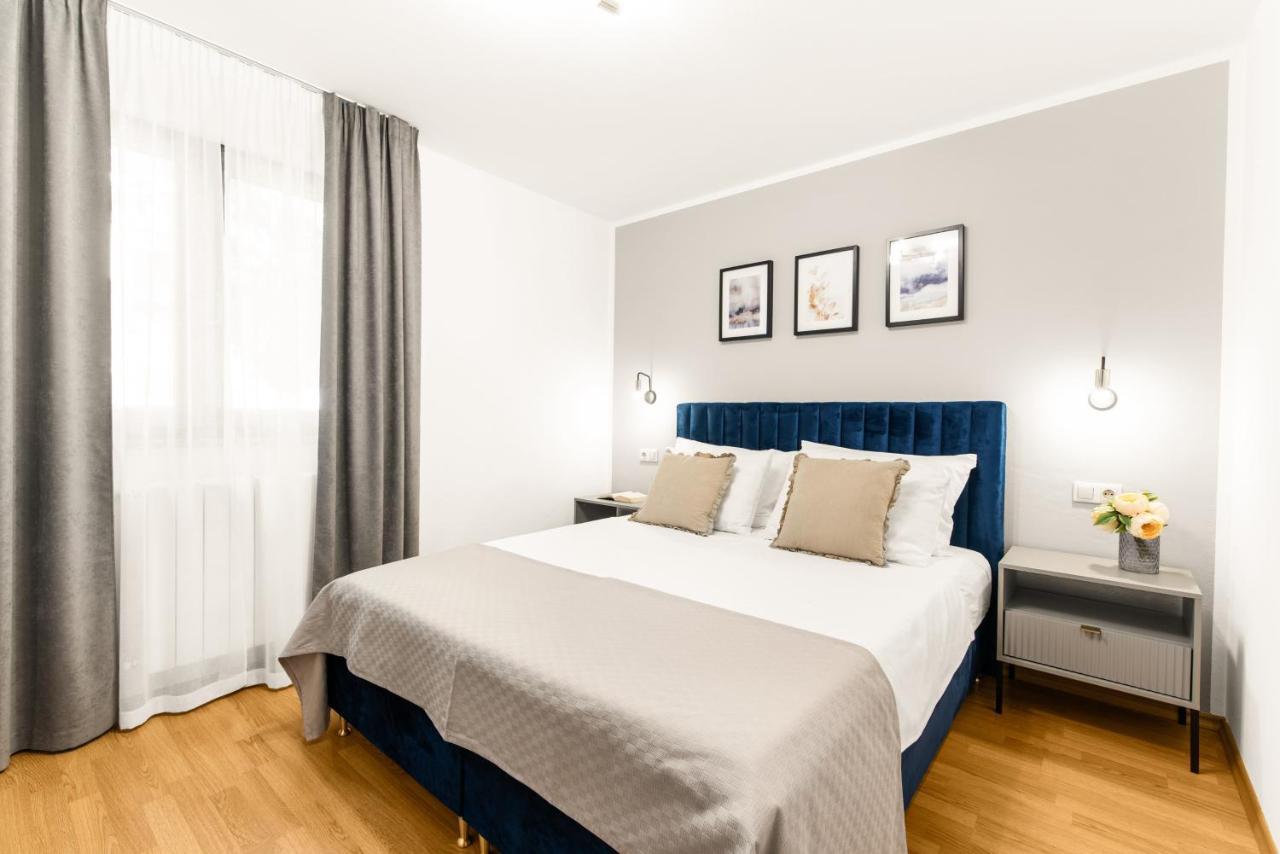Apartments Villa Ana Пореч Екстер'єр фото