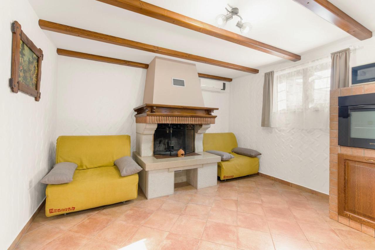 Apartments Villa Ana Пореч Екстер'єр фото