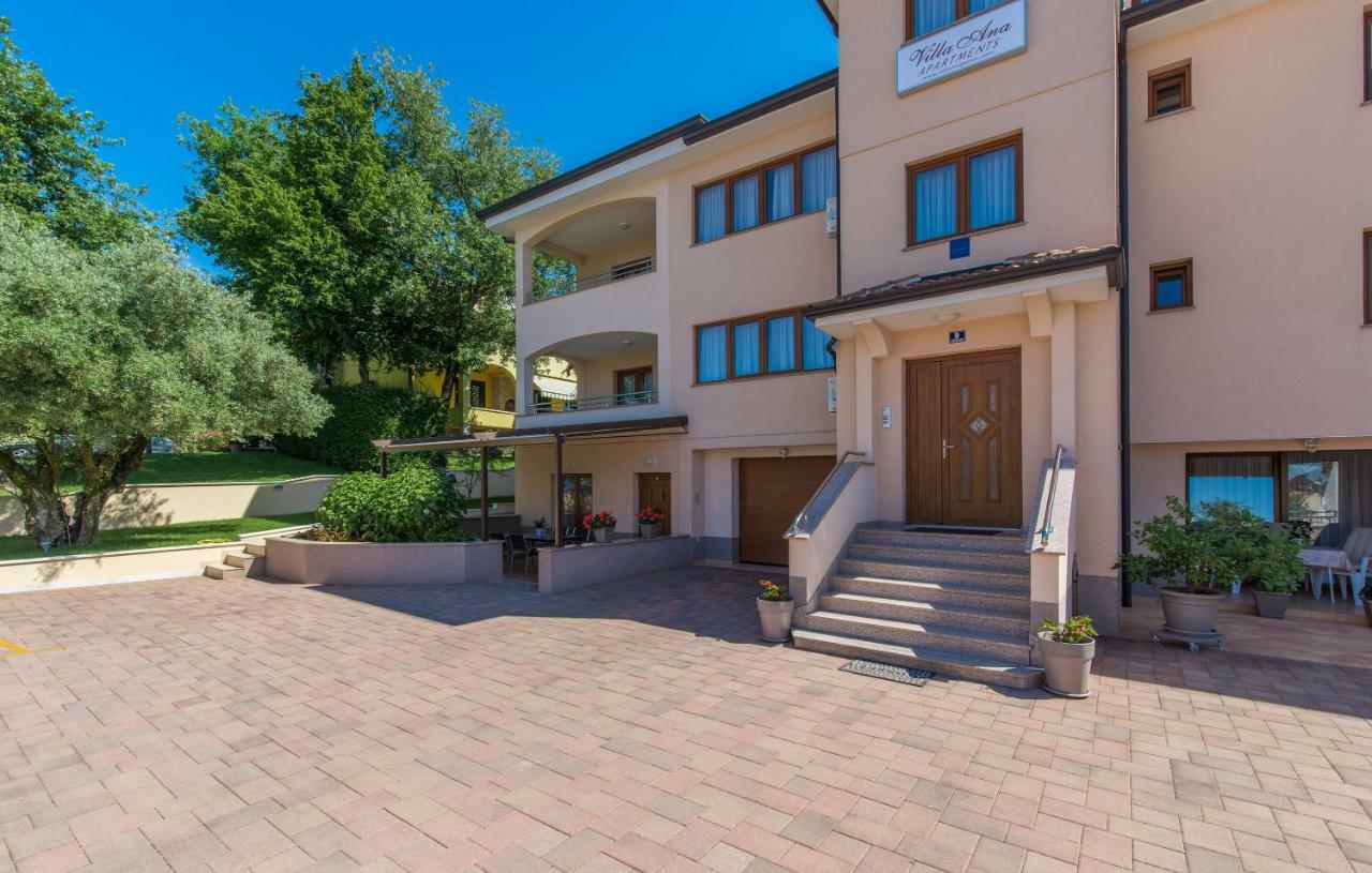 Apartments Villa Ana Пореч Екстер'єр фото