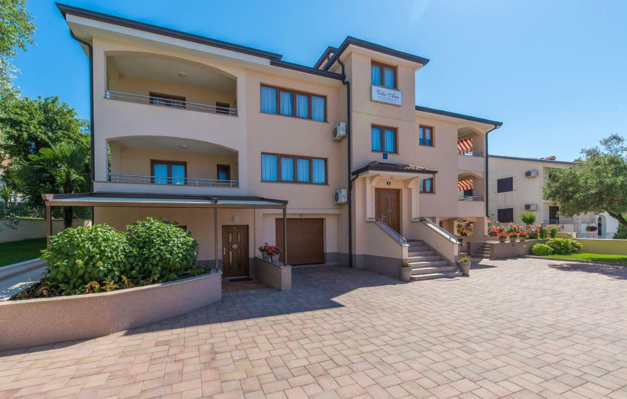 Apartments Villa Ana Пореч Екстер'єр фото